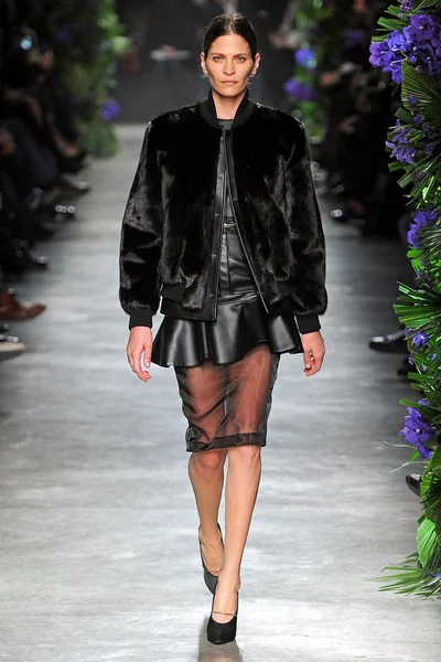 Look 22